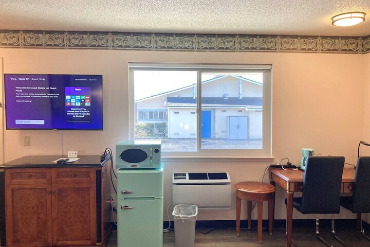 Coast Riders Inn