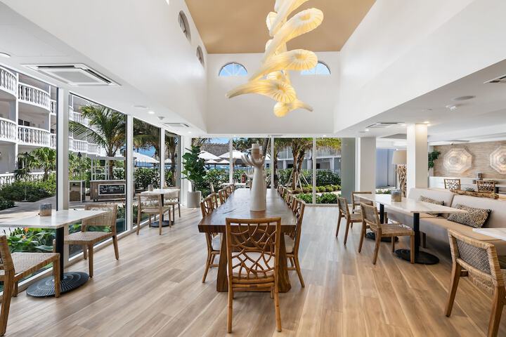 Beachcomber Resort & Club