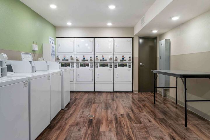 Extended Stay America Suites - Detroit - Rochester Hills