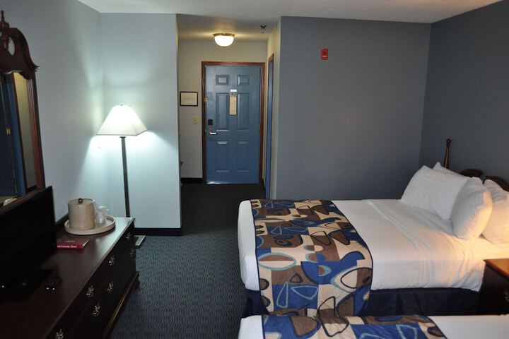 Room 15 of 29