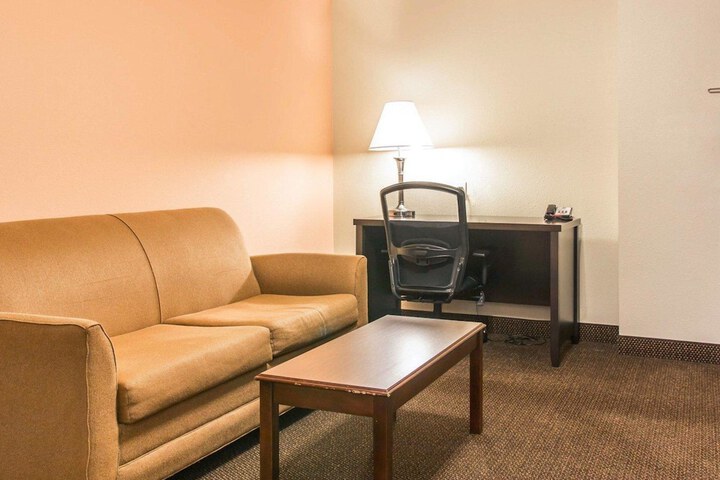Room 45 of 60