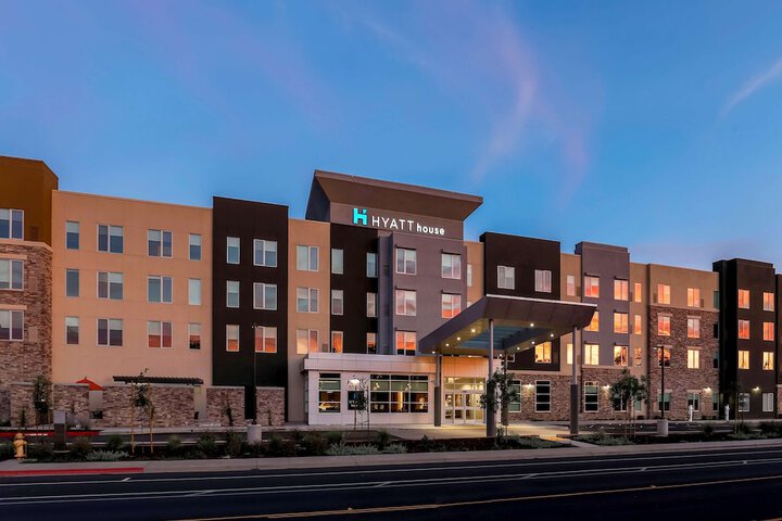 Hotel 3 of 31