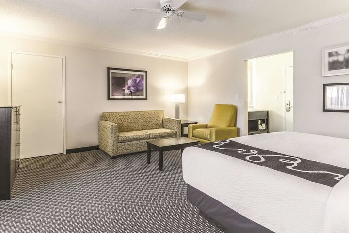 Room 31 of 42