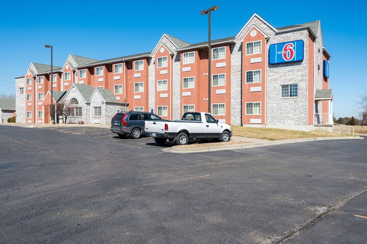 Hotel 5 of 38