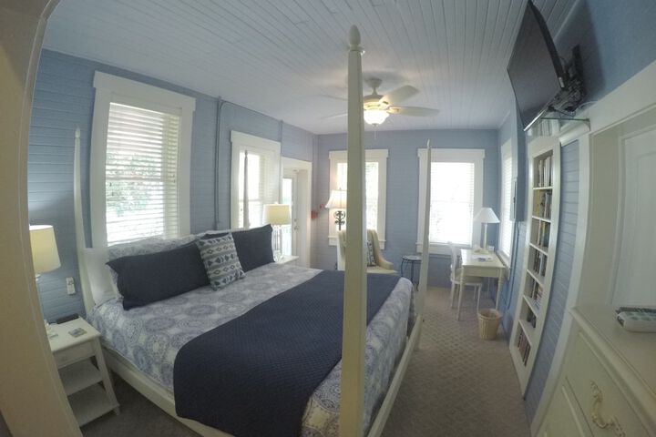 Room 39 of 53