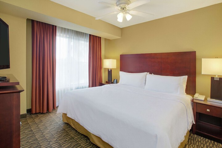 Room 13 of 29