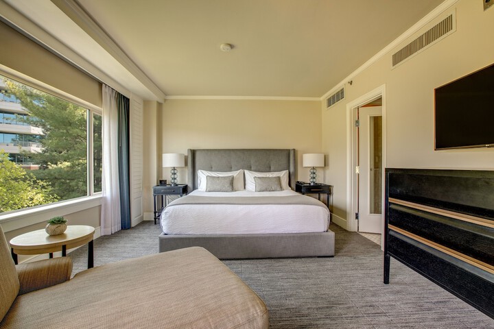 The Woodmark Hotel & Still Spa on Lake Washington
