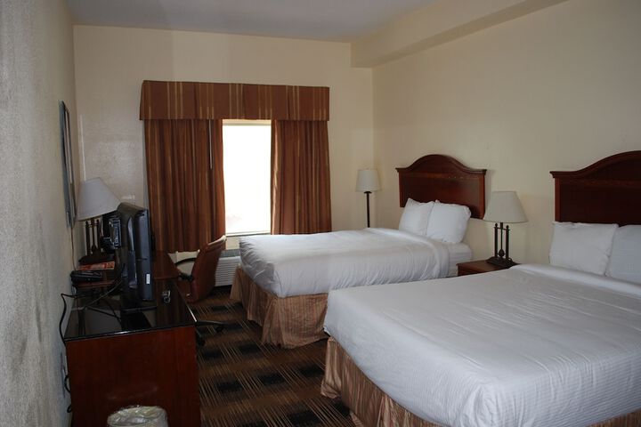 Room 28 of 50
