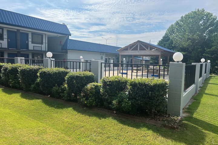American Inn - Pontotoc