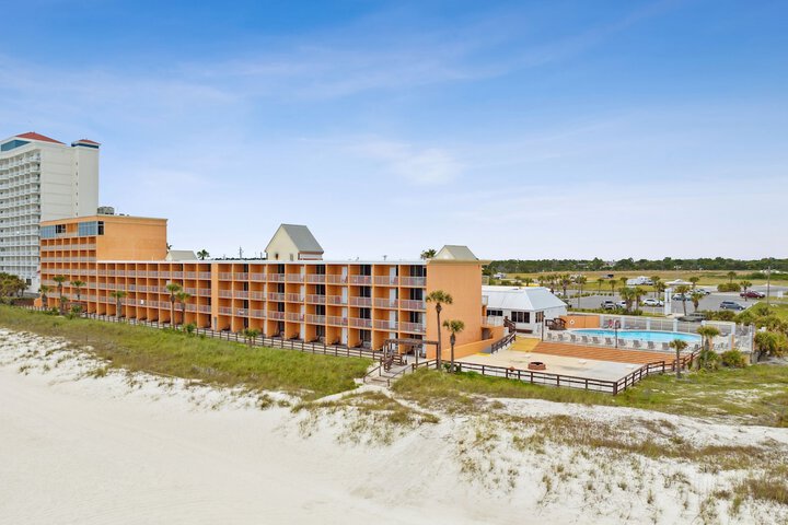 Hotel 8 of 59