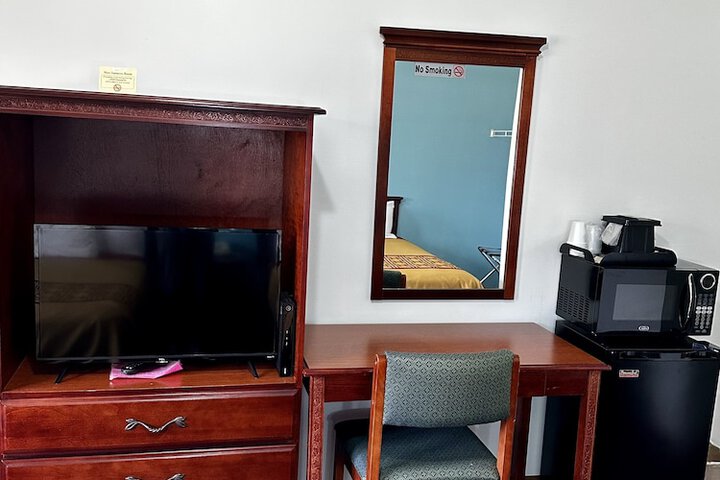 Room 26 of 53