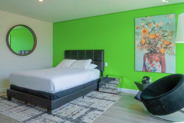 Room 8 of 41