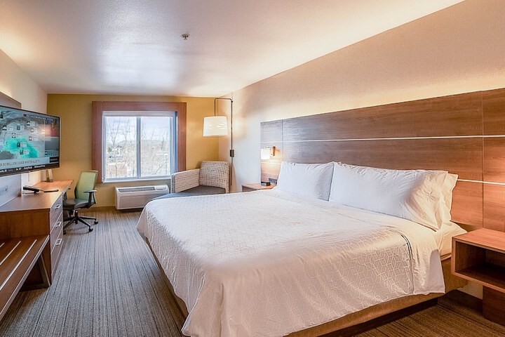 Room 21 of 43