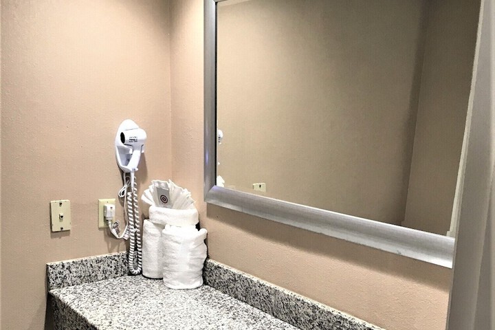 Comfort Inn & Suites Asheboro East