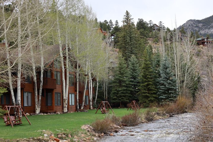 Aspen Winds on Fall River