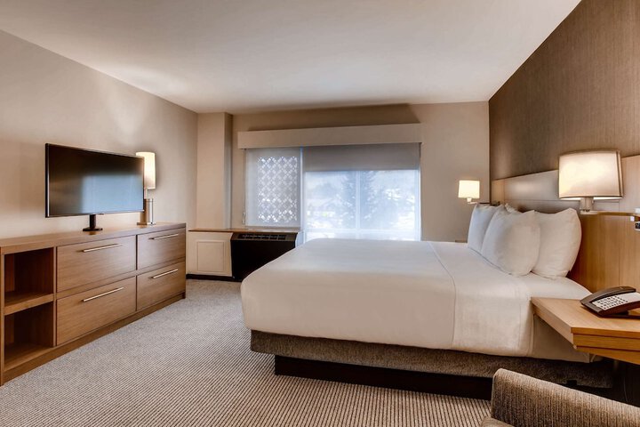 Room 26 of 67