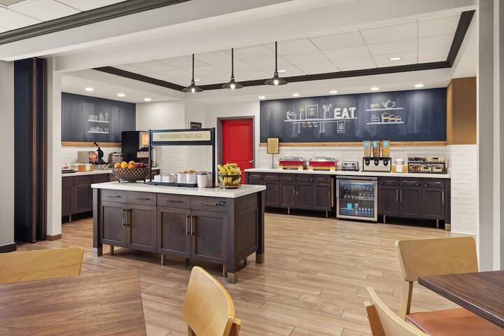 Hampton Inn Minneapolis-Roseville