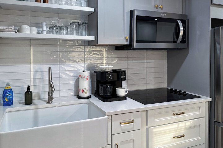 DTW Suites
