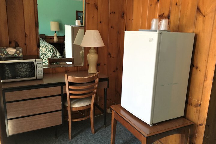 Room 19 of 37