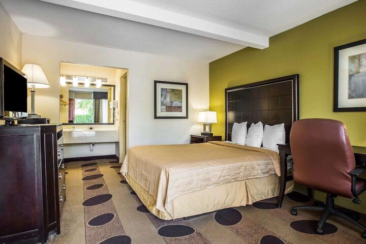 Quality Inn Greenwood Hwy 25