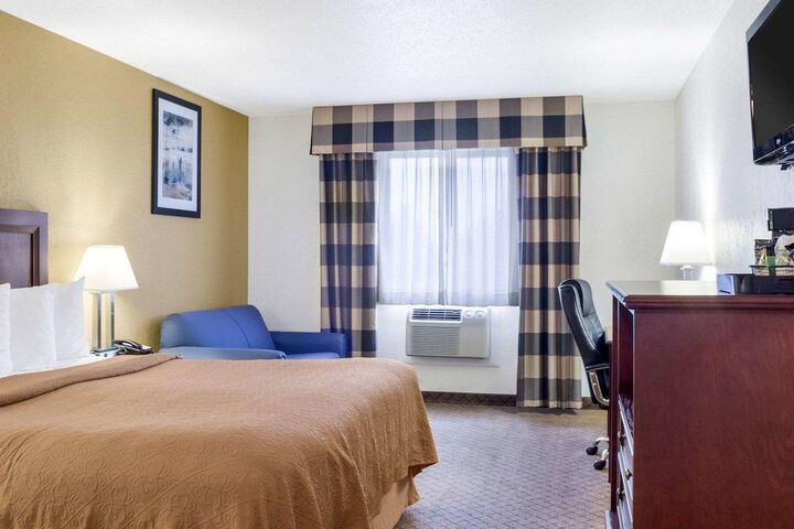 Quality Inn Oacoma - Chamberlain
