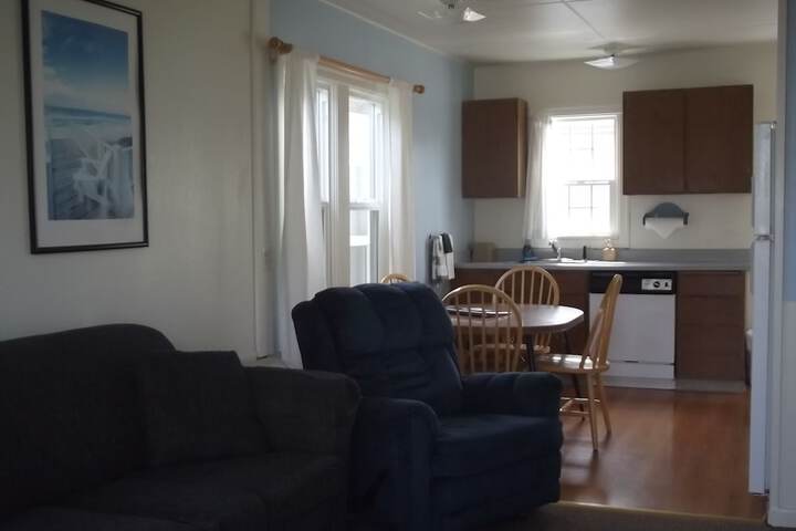 Room 64 of 84