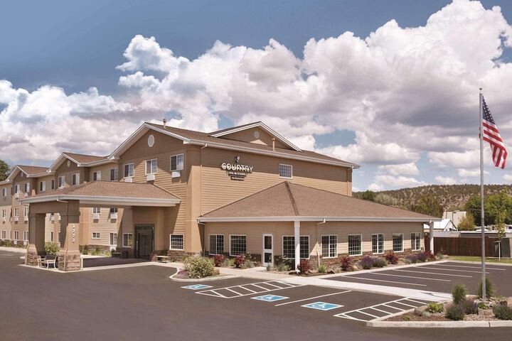 Hotel 2 of 43