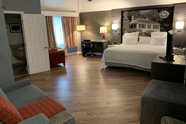 Super 8 by Wyndham Sturbridge