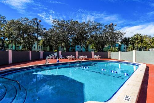 Hotels Near Adventure Island In Tampa Fl